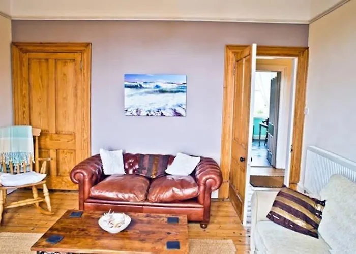 6 Killean Place